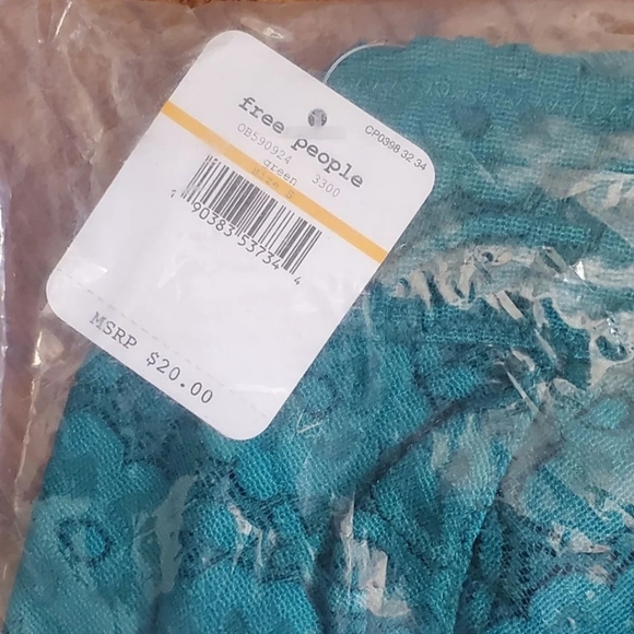 💚 Free People Galloon Lace Racerback Bralette 💚 - Picture 4 of 10